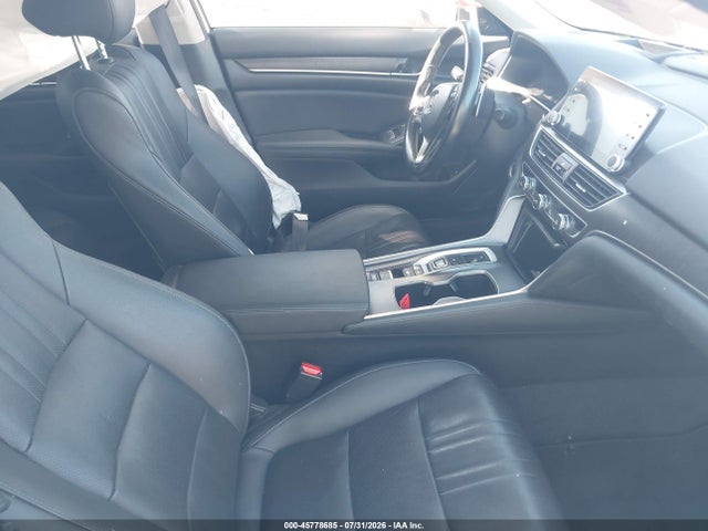 1HGCV3F90KA019071 Honda Accord Hybrid Touring