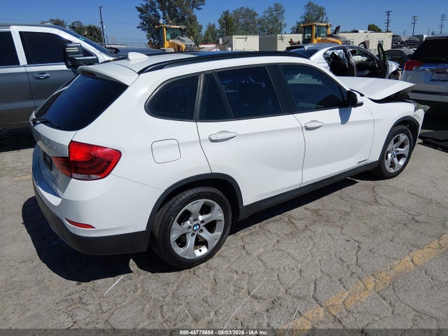 WBAVM1C56FV498995 BMW X1 Sdrive28i