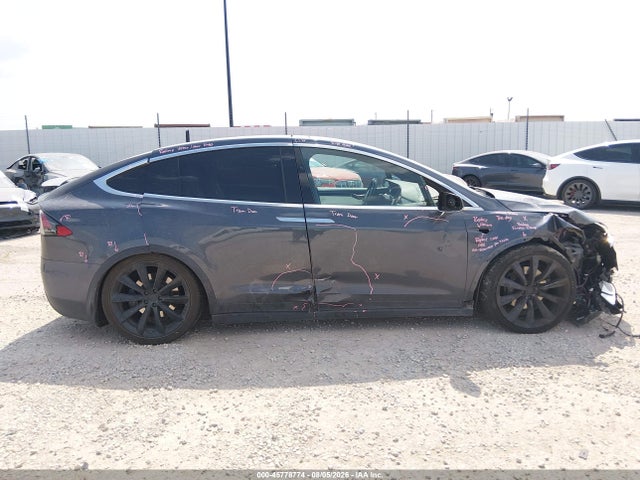 2020 Tesla Model X Long Range Dual Motor All-wheel Drive/long Range Plus Dual Motor All-wheel Drive მანქანა იყიდება აუქციონზე, vin: 5YJXCBE27LF239014, აუქციონის ნომერი: 45778774