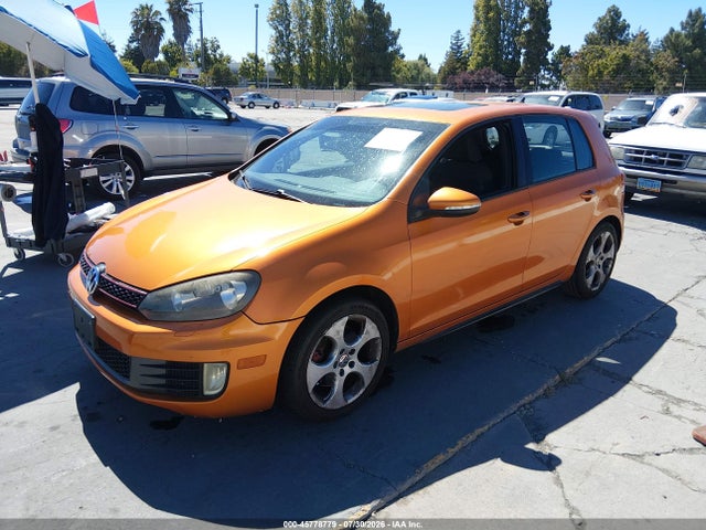 2010 Volkswagen Gti 4-door მანქანა იყიდება აუქციონზე, vin: WVWGV7AJ7AW313724, აუქციონის ნომერი: 45778779