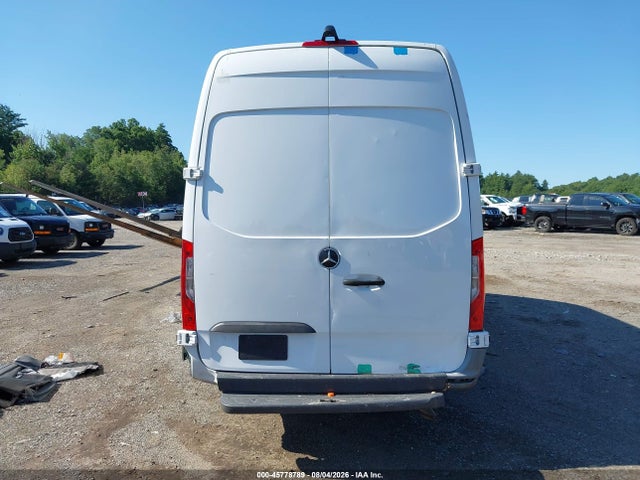 W1Y40CHY1NT081864 Mercedes-Benz Sprinter 2500 High Roof I4