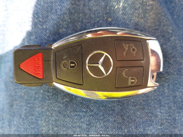 45778791 :رقم المزاد ، WDCTG4GB3FJ033496 vin ، 2015 Mercedes-benz Gla 250 4matic مزاد بيع