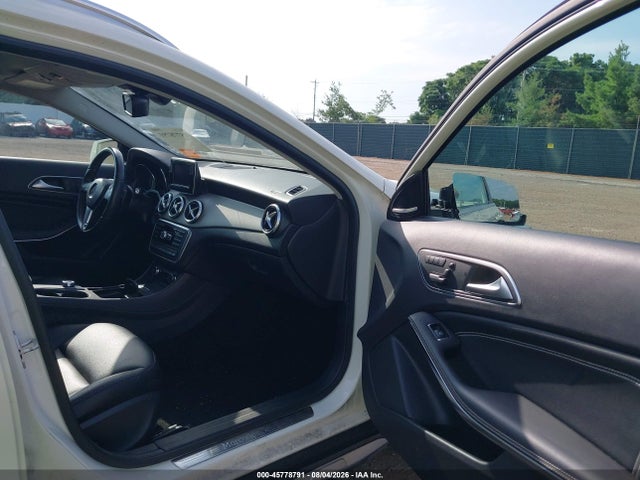 45778791 :رقم المزاد ، WDCTG4GB3FJ033496 vin ، 2015 Mercedes-benz Gla 250 4matic مزاد بيع
