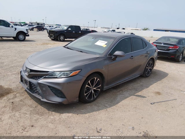 2018 Toyota Camry Se მანქანა იყიდება აუქციონზე, vin: 4T1B11HK1JU556986, აუქციონის ნომერი: 45778795