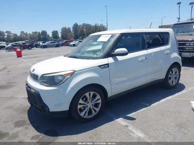 KIA SOUL + 2015 KNDJP3A56F7159634 Image 2
