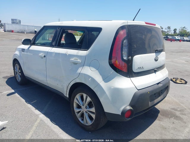 KIA SOUL + 2015 KNDJP3A56F7159634 Image 3