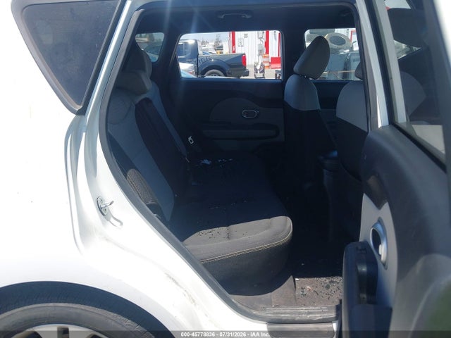 KIA SOUL + 2015 KNDJP3A56F7159634 Image 8