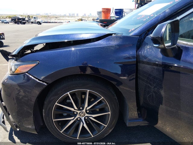 45778856 :رقم المزاد ، 4T1G11AK4NU658577 vin ، 2022 Toyota Camry Se مزاد بيع