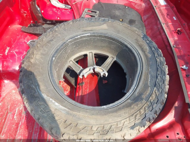 5TFDY5F15EX324308 Toyota Tundra Sr5 5.7l V8