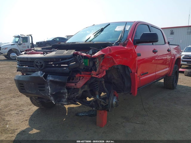 5TFDY5F15EX324308 Toyota Tundra Sr5 5.7l V8