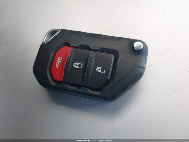 45778892 :رقم المزاد ، 1C4JJXP62NW186844 vin ، 2022 Jeep Wrangler 4xe Unlimited Sahara 4x4 مزاد بيع