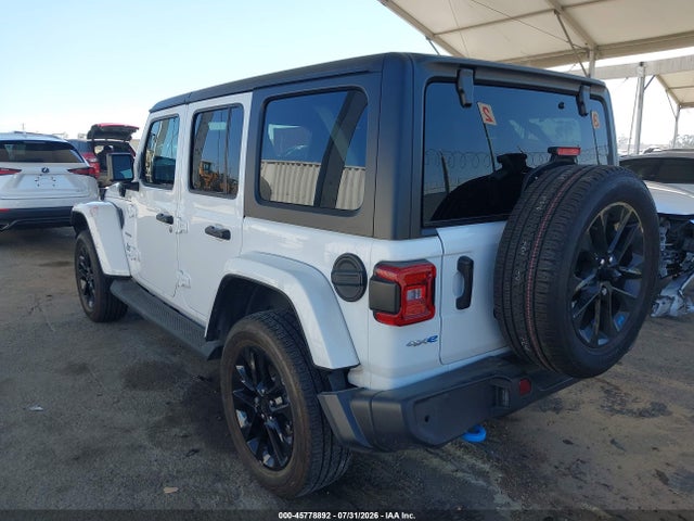 45778892 :رقم المزاد ، 1C4JJXP62NW186844 vin ، 2022 Jeep Wrangler 4xe Unlimited Sahara 4x4 مزاد بيع
