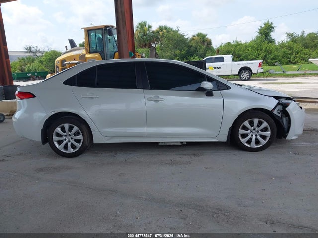 2025 Toyota Corolla Le მანქანა იყიდება აუქციონზე, vin: 5YFB4MDE4SP251980, აუქციონის ნომერი: 45778947