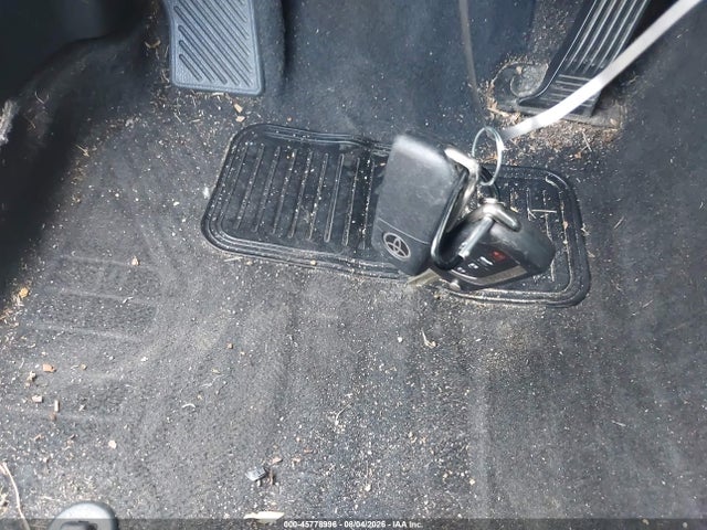 45778996 :رقم المزاد ، 4T1G11AK8MU432864 vin ، 2021 Toyota Camry Se مزاد بيع