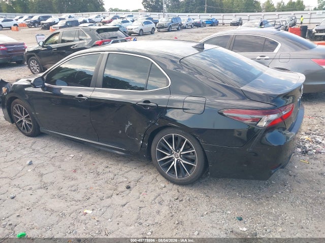 45778996 :رقم المزاد ، 4T1G11AK8MU432864 vin ، 2021 Toyota Camry Se مزاد بيع