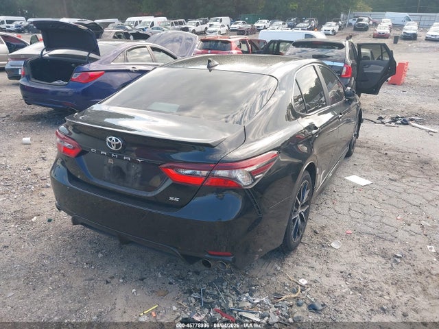 45778996 :رقم المزاد ، 4T1G11AK8MU432864 vin ، 2021 Toyota Camry Se مزاد بيع