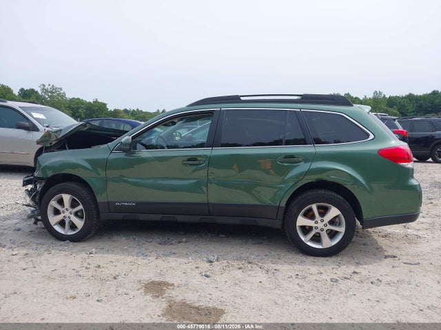 45779018 :رقم المزاد ، 4S4BRBLC3E3304327 vin ، 2014 Subaru Outback 2.5i Limited مزاد بيع