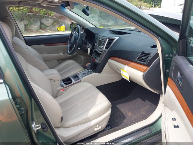 45779018 :رقم المزاد ، 4S4BRBLC3E3304327 vin ، 2014 Subaru Outback 2.5i Limited مزاد بيع