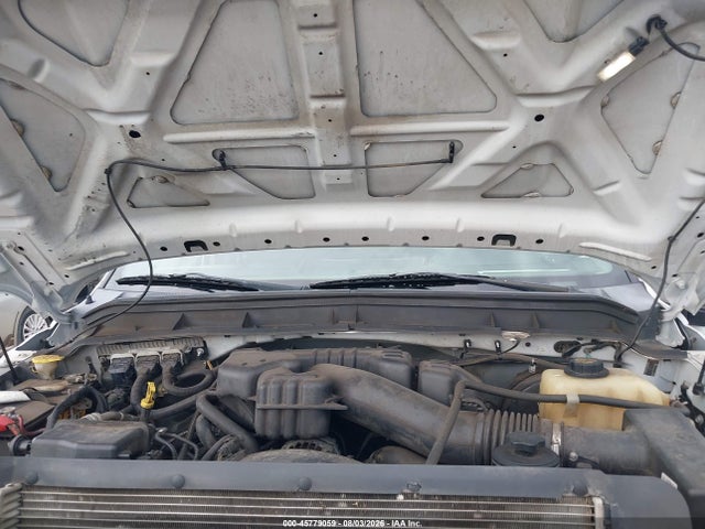 45779059 :رقم المزاد ، 1FT7W2B66FEC70209 vin ، 2015 Ford F-250 Xl مزاد بيع