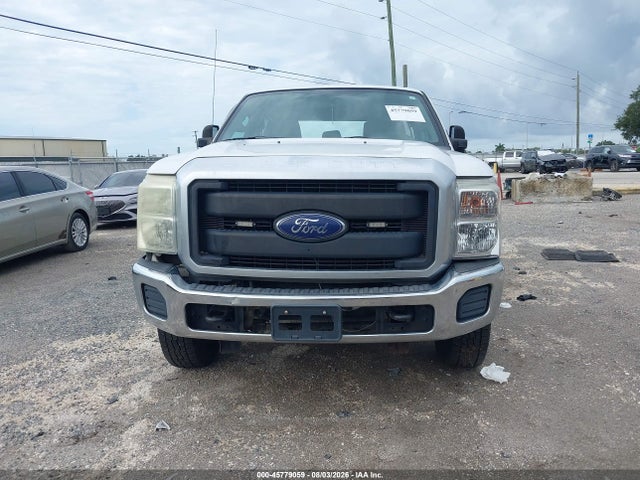 45779059 :رقم المزاد ، 1FT7W2B66FEC70209 vin ، 2015 Ford F-250 Xl مزاد بيع