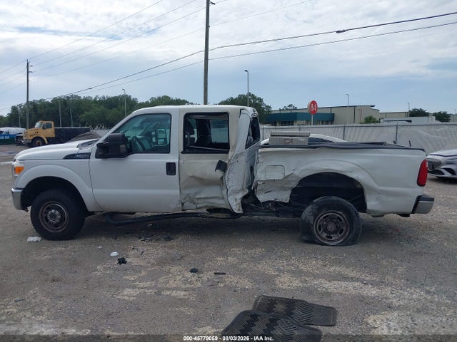 45779059 :رقم المزاد ، 1FT7W2B66FEC70209 vin ، 2015 Ford F-250 Xl مزاد بيع
