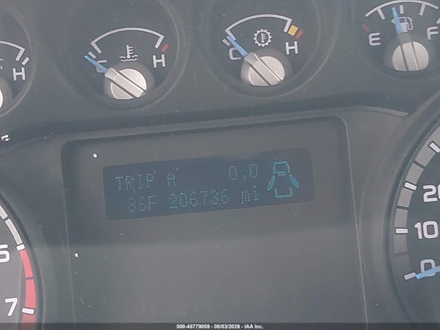 45779059 :رقم المزاد ، 1FT7W2B66FEC70209 vin ، 2015 Ford F-250 Xl مزاد بيع