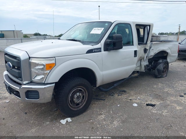 45779059 :رقم المزاد ، 1FT7W2B66FEC70209 vin ، 2015 Ford F-250 Xl مزاد بيع