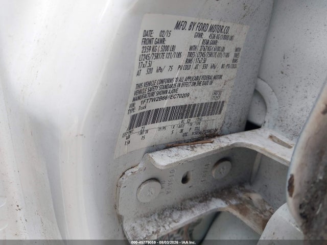 45779059 :رقم المزاد ، 1FT7W2B66FEC70209 vin ، 2015 Ford F-250 Xl مزاد بيع