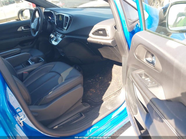 2C4RC1BG2VR567290 Chrysler Pacifica