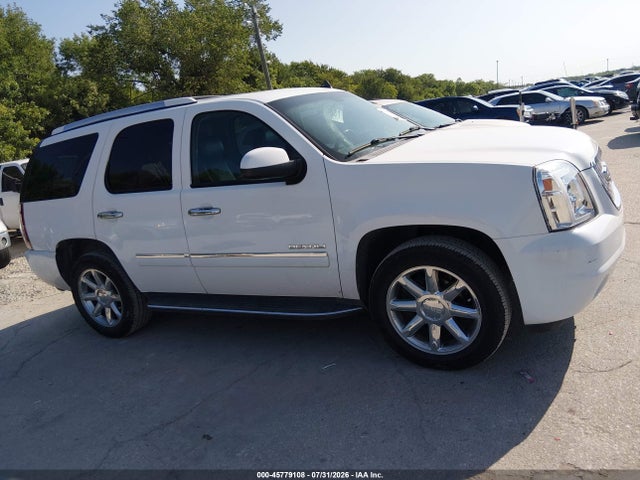 45779108 :رقم المزاد ، 1GKS1EEF7BR216401 vin ، 2011 Gmc Yukon Denali مزاد بيع
