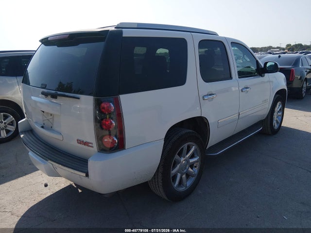 45779108 :رقم المزاد ، 1GKS1EEF7BR216401 vin ، 2011 Gmc Yukon Denali مزاد بيع