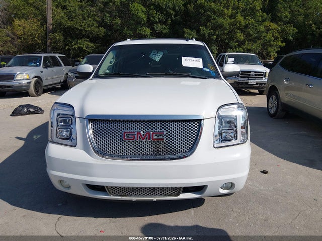 45779108 :رقم المزاد ، 1GKS1EEF7BR216401 vin ، 2011 Gmc Yukon Denali مزاد بيع