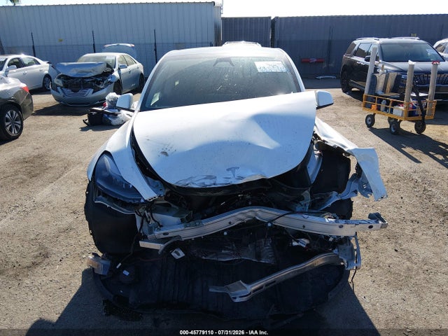Tesla Model Y 2024 7SAYGDEDXRF112873 Image 15