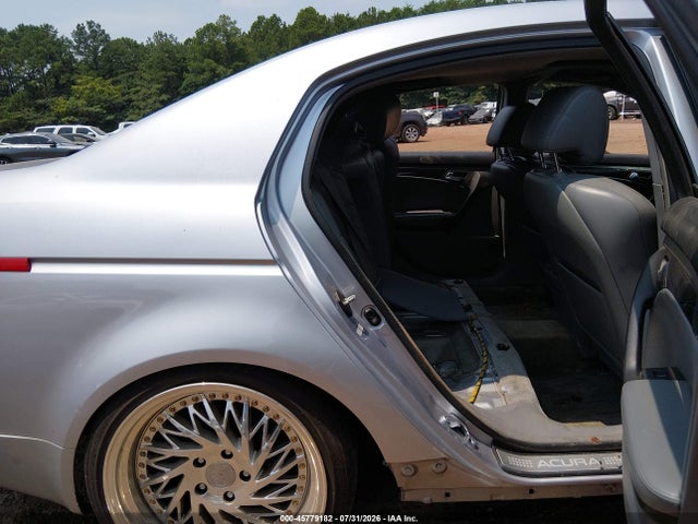 45779182 :رقم المزاد ، 19UUA66234A008315 vin ، 2004 Acura Tl مزاد بيع