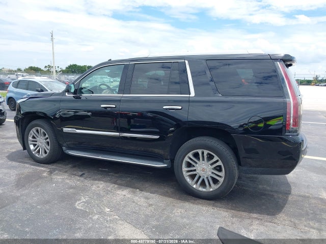 45779190 :رقم المزاد ، 1GYS3AKJ3FR200140 vin ، 2015 Cadillac Escalade Standard مزاد بيع