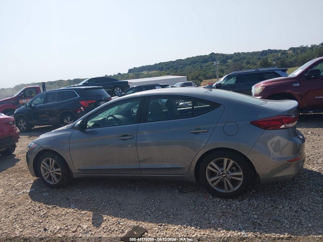 45779205 :رقم المزاد ، KMHD84LF4JU524100 vin ، 2018 Hyundai Elantra Sel مزاد بيع