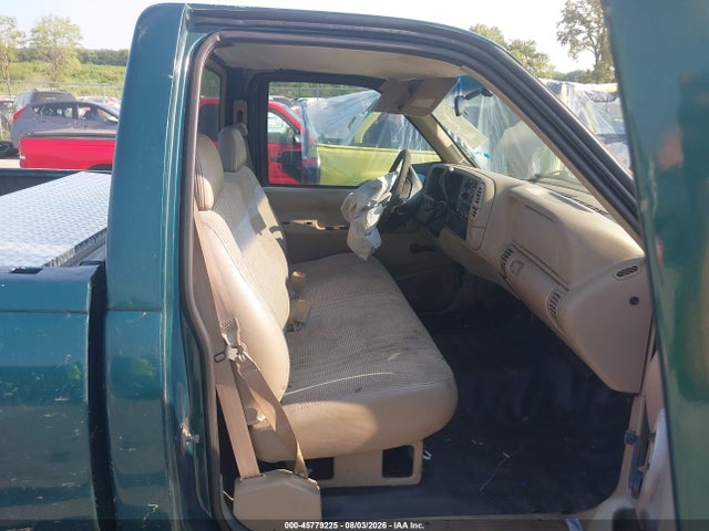 Aukcja sprzedaży 1997 Chevrolet C/k 1500 Work Fleetside W/t, vin: 1GCEC14W0VZ136844, numer aukcji: 45779225