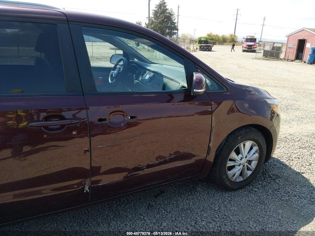 KIA SEDONA LX 2015 KNDMB5C15F6059063 Image 12