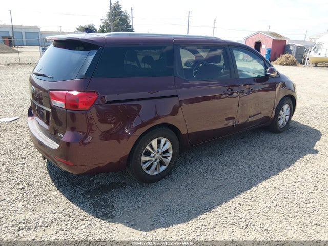 KIA SEDONA LX 2015 KNDMB5C15F6059063 Image 4