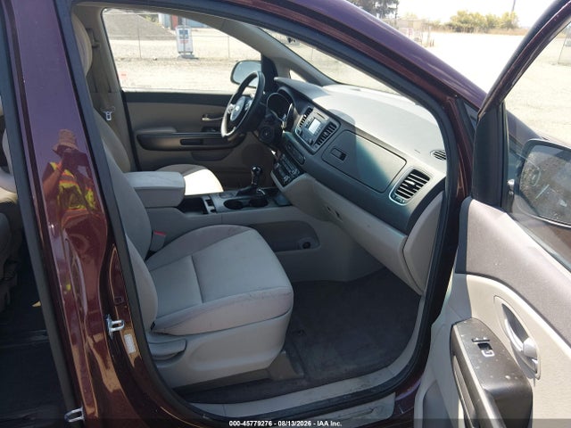 KIA SEDONA LX 2015 KNDMB5C15F6059063 Image 5