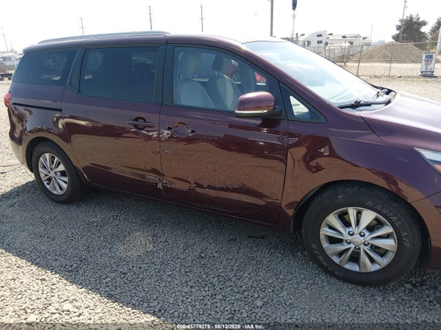 KIA SEDONA LX 2015 KNDMB5C15F6059063 Image 6