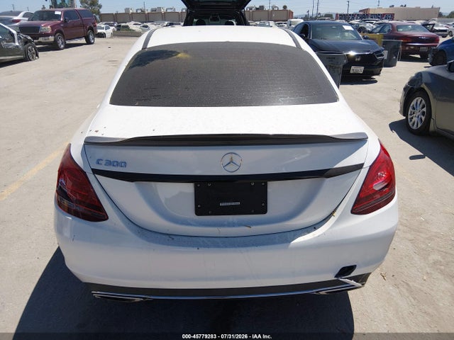 Mercedes-Benz C 300 2019 55SWF8DB7KU304884 Image 18