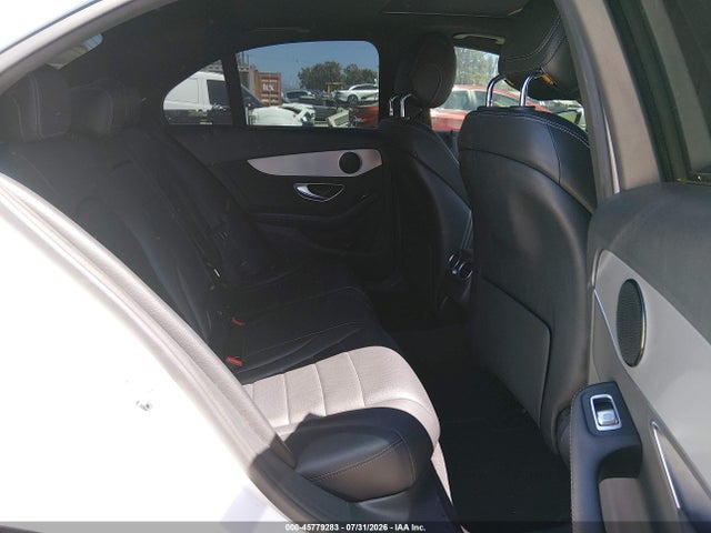 55SWF8DB7KU304884 Mercedes-Benz C 300
