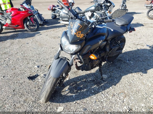 2019 Yamaha Mt07 მანქანა იყიდება აუქციონზე, vin: JYARM27E2KA002897, აუქციონის ნომერი: 45779288