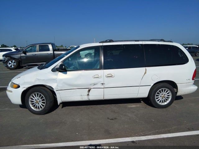 Продажа на аукционе авто 2000 Chrysler Town & Country Lxi, vin: 1C4GP54L9YB660579, номер лота: 45779292