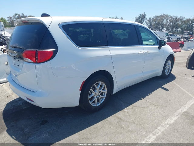 Chrysler Voyager Lx 2022 2C4RC1CG0NR158834 Image 4