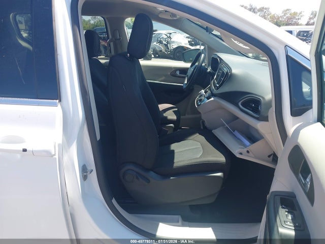 Chrysler Voyager Lx 2022 2C4RC1CG0NR158834 Image 5