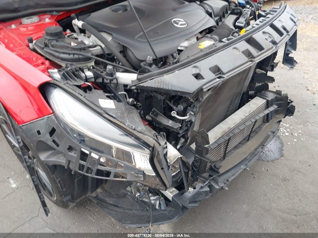 WDCTG4GB8JJ530018 Mercedes-Benz Gla 250 4matic