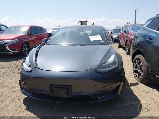 5YJ3E1EA9JF033992 Tesla Model 3 Long Range/mid Range
