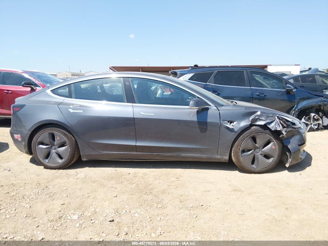 5YJ3E1EA9JF033992 Tesla Model 3 Long Range/mid Range